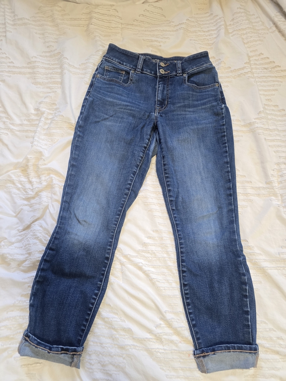 M Jeans by Maurice High-Rise Size 2 Medium Blue Wash Rolled Cuff